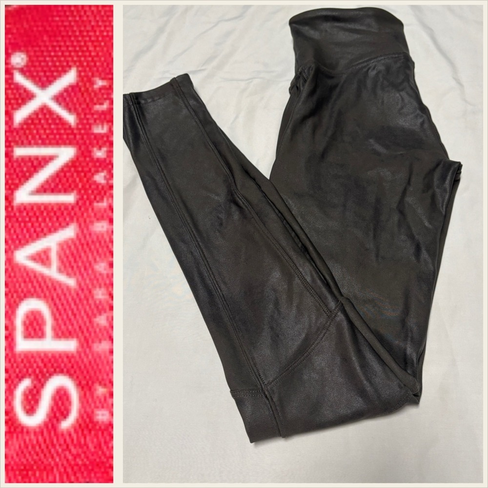 Spanx Faux Leather Moto Leggings S/P Black High‎ Waist
